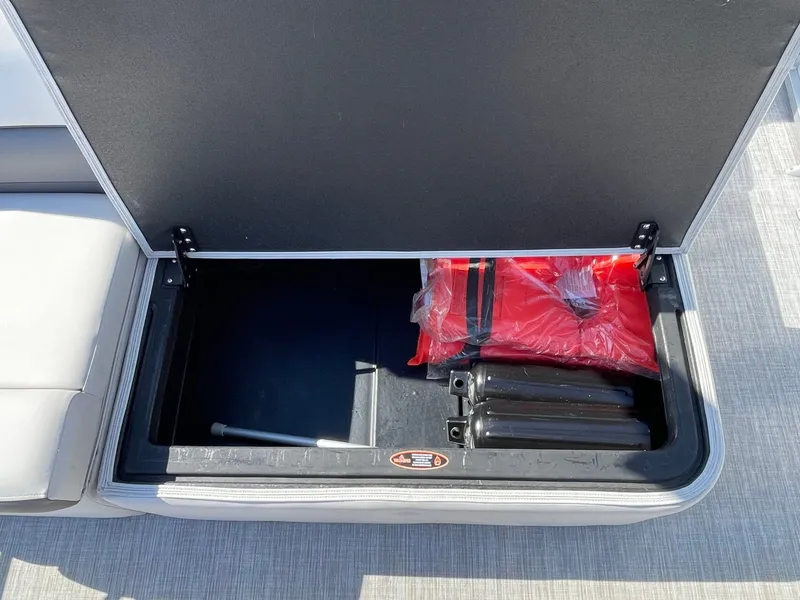 Slide: The Image of Harris 250 Cruiser 2022 - 54