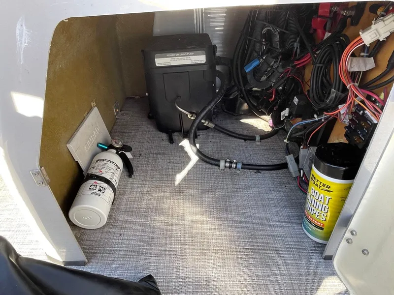 Slide: The Image of Harris 250 Cruiser 2022 - 60