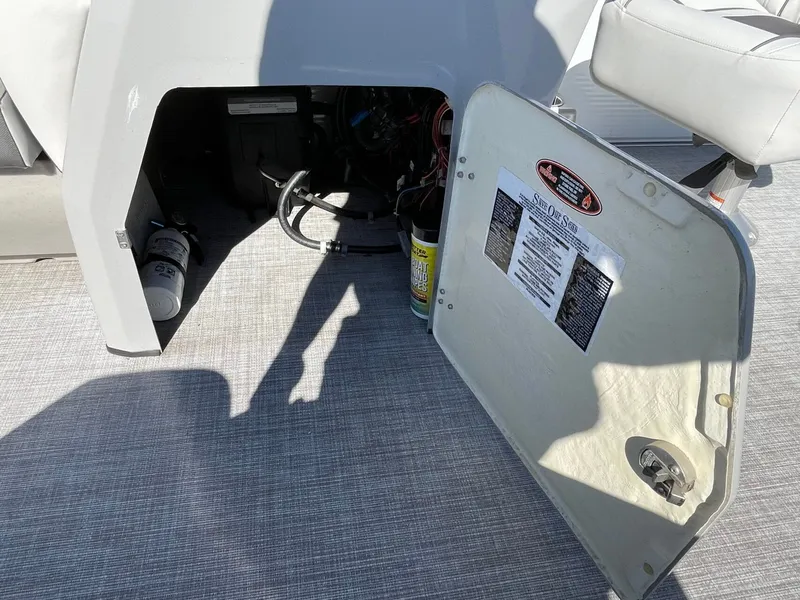 Slide: The Image of Harris 250 Cruiser 2022 - 61