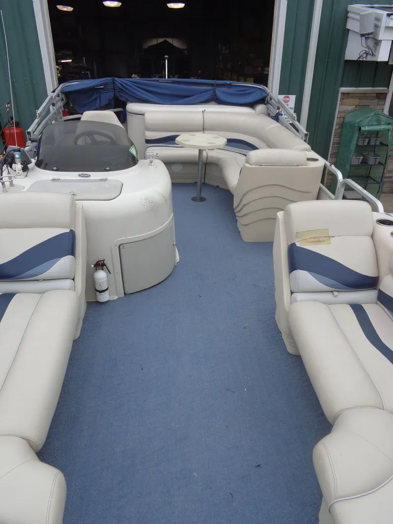 Slide: The Image of Premier Sunsation RE 210 2T 2008 - 15