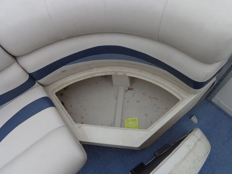 Slide: The Image of Premier Sunsation RE 210 2T 2008 - 18