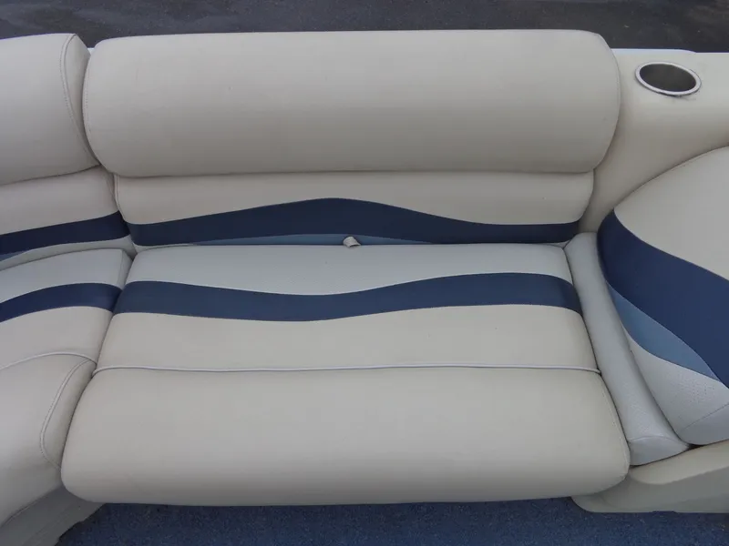 Slide: The Image of Premier Sunsation RE 210 2T 2008 - 25