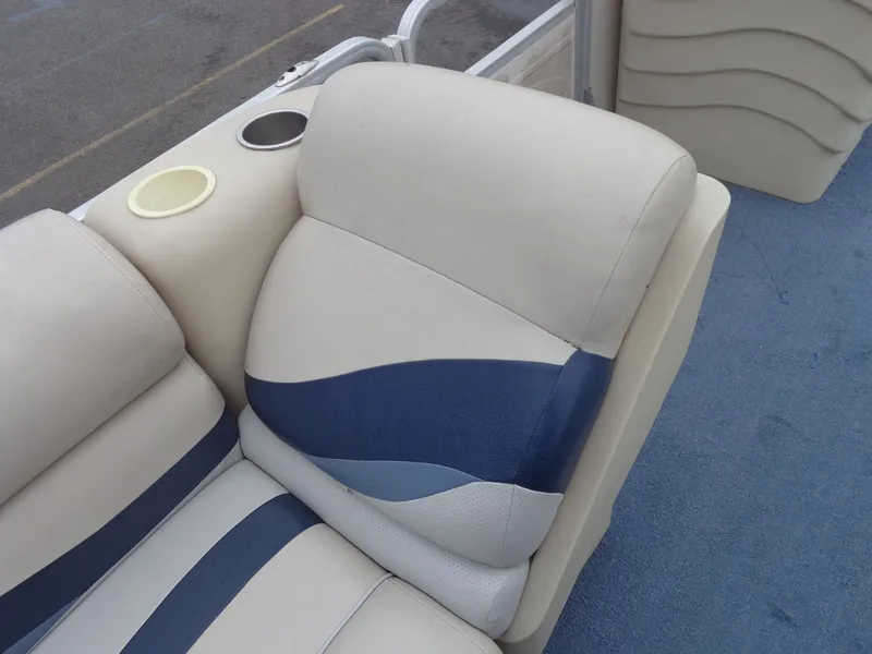 Slide: The Image of Premier Sunsation RE 210 2T 2008 - 33