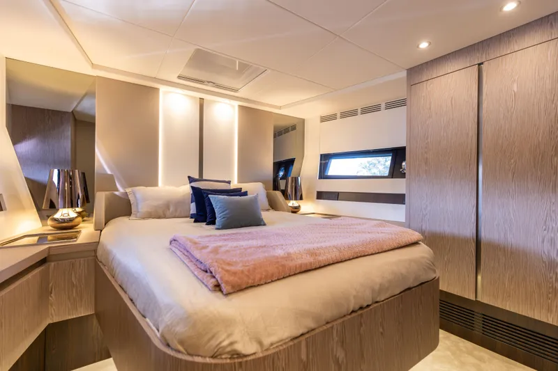 Slide: The Image of Luxurious bedroom interior of 2021 Azimut S6 Sportfly yacht with modern design and cozy bedding. - 78