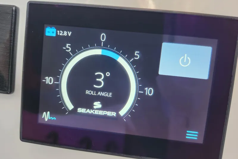 Slide: The Image of Seakeeper display showing 3-degree roll angle on 2022 Regulator 34 boat. - 16