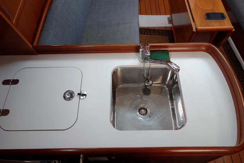 Slide: The Image of Refrigerator & Sink - 24