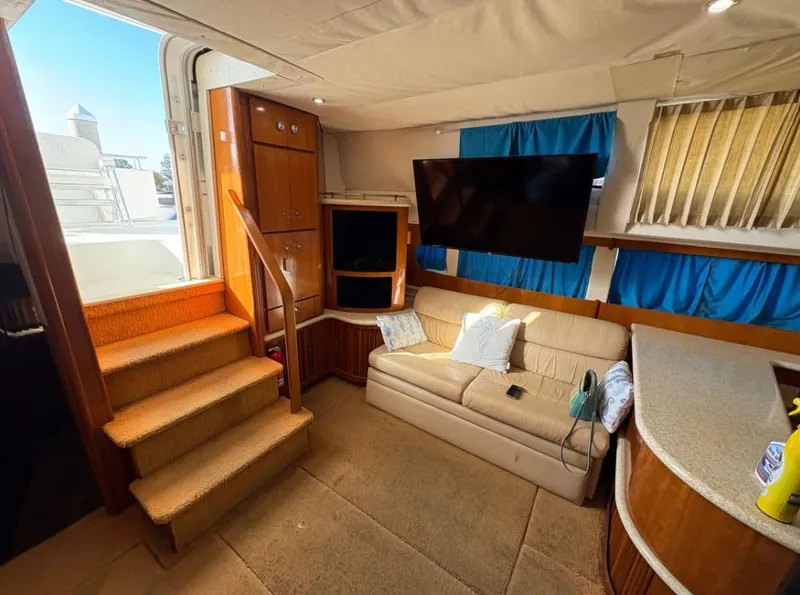 Slide: The Image of Carver 396 Motor Yacht 2000 - 8