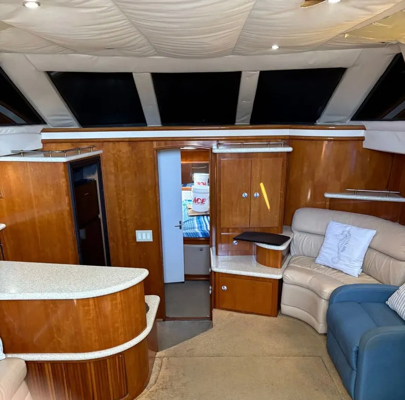 Slide: The Image of Carver Yachts 396 Motor Yacht 2000 - 4