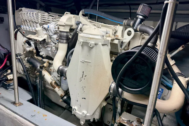 Slide: The Image of Carver Yachts 530 Voyager Pilothouse 1999 - 57