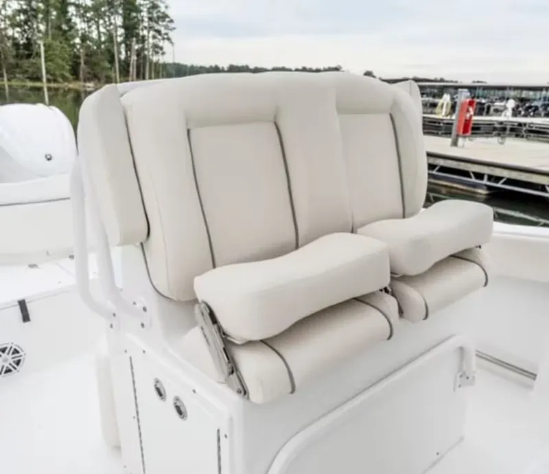 Slide: The Image of Sea Hunt Ultra 245 SE 2027 - 4