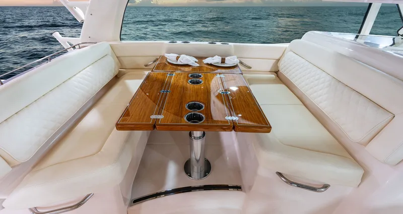 Slide: The Image of Grady-White Freedom 415 2026 - 12