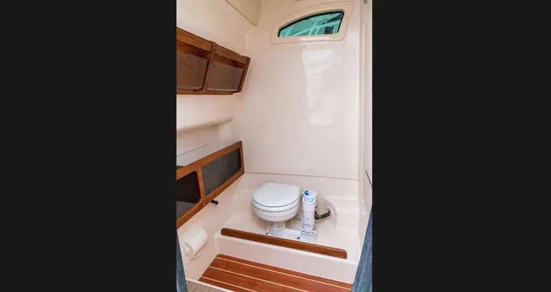 Slide: The Image of Grady-White 281 Coastal Explorer 2026 - 17