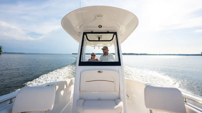 Slide: The Image of Sea Hunt Ultra 239 SE 2026 - 7