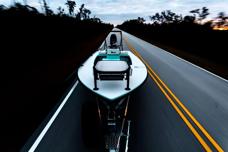 Slide: The Image of Maverick 17 HPX-S 2026 - 20