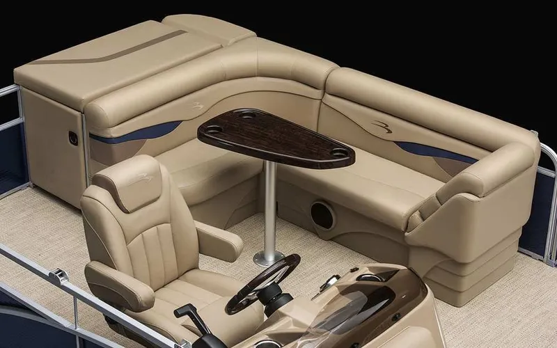 Slide: The Image of Bennington 20 SVL 2026 - 4