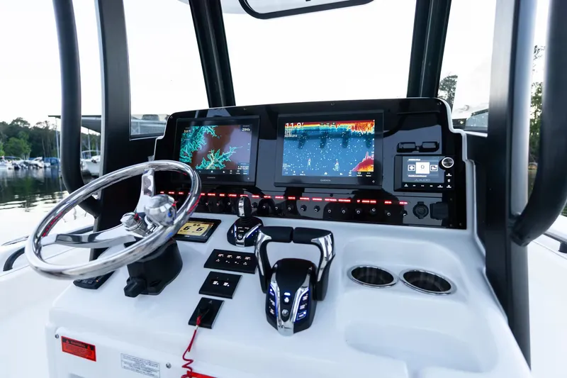 Slide: The Image of Sea Hunt Gamefish 27 Coffin Box 2027 - 13