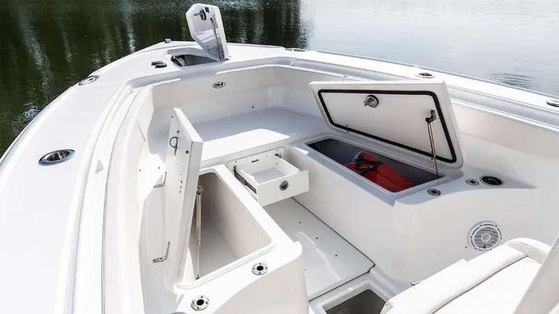 Slide: The Image of Sea Hunt Ultra 275 SE 2026 - 7