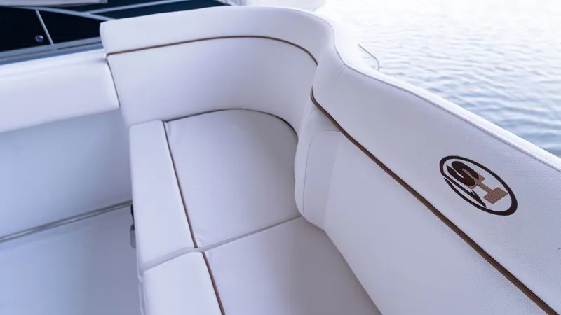 Slide: The Image of Sea Hunt Ultra 255 SE 2027 - 15