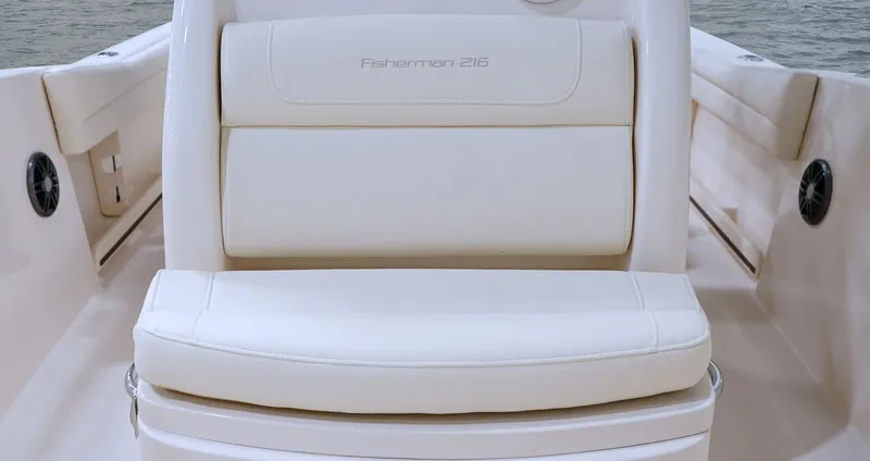 Slide: The Image of Grady-White Fisherman 216 2027 - 9