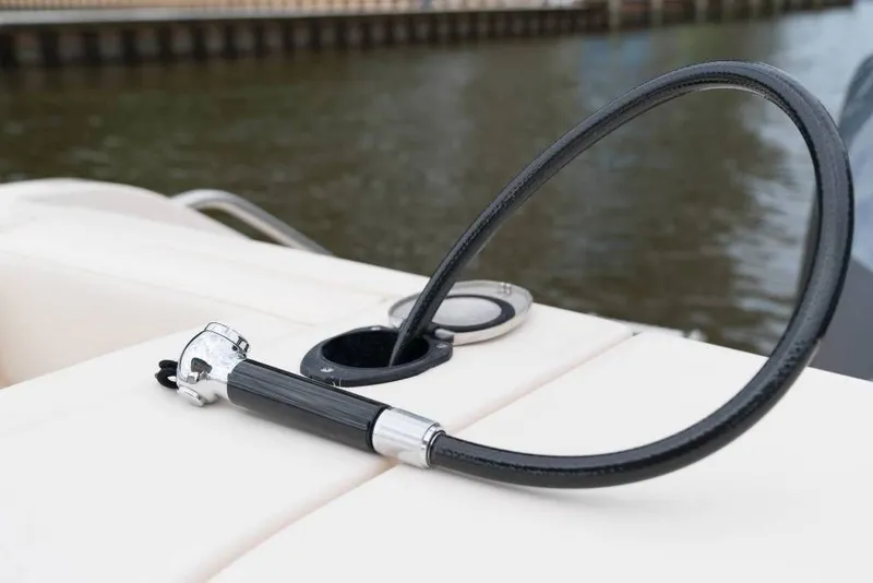 Slide: The Image of Grady-White Freedom 325 2026 - 15