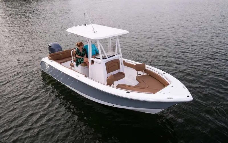 Slide: The Image of Sea Hunt Ultra 234 2027 - 6