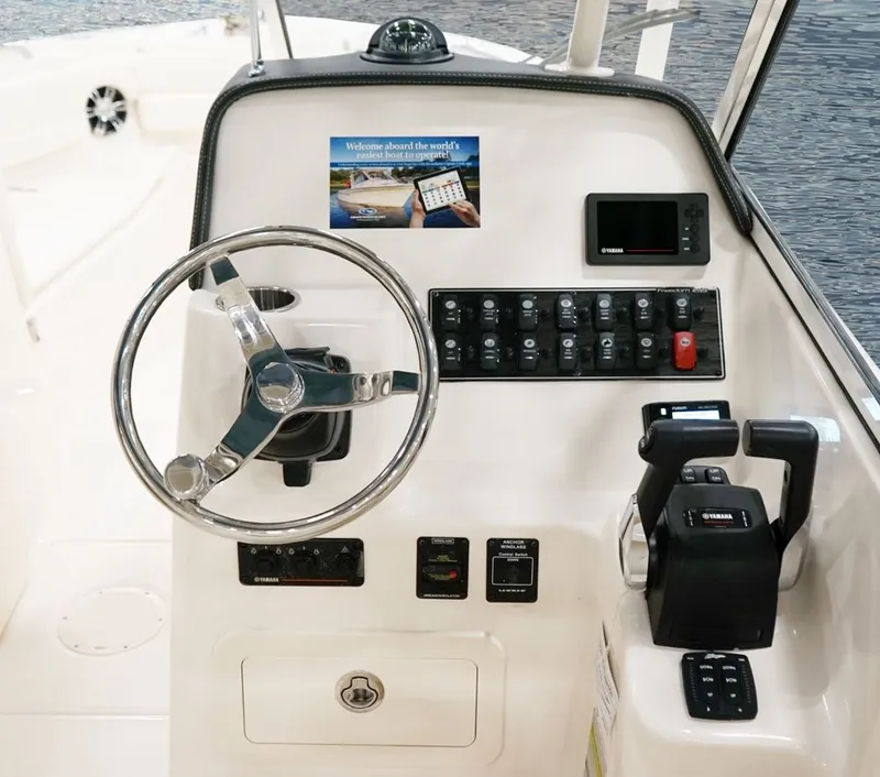 Slide: The Image of Grady-White Freedom 255 2026 - 5