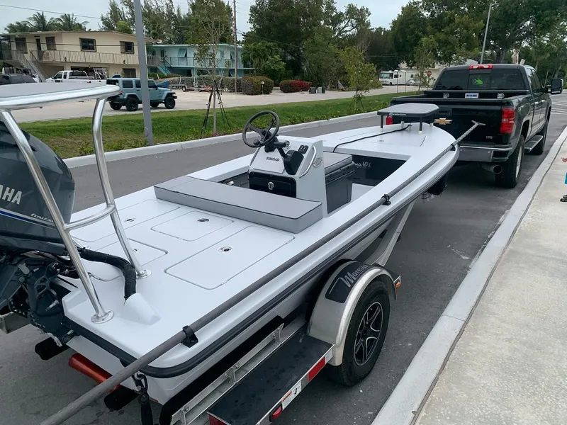 Slide: The Image of Maverick 17 HPX-V 2026 - 13