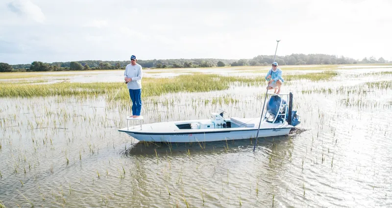 Slide: The Image of Maverick 18 HPX-V 2026 - 11