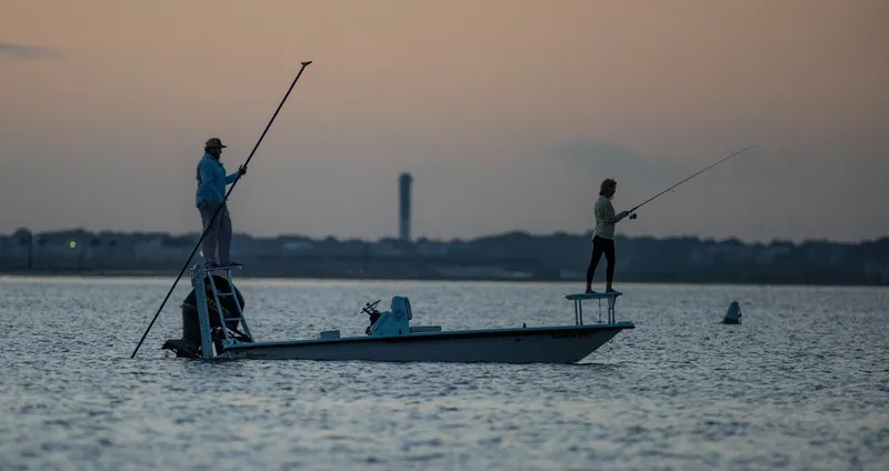 Slide: The Image of Maverick 18 HPX-V 2026 - 17