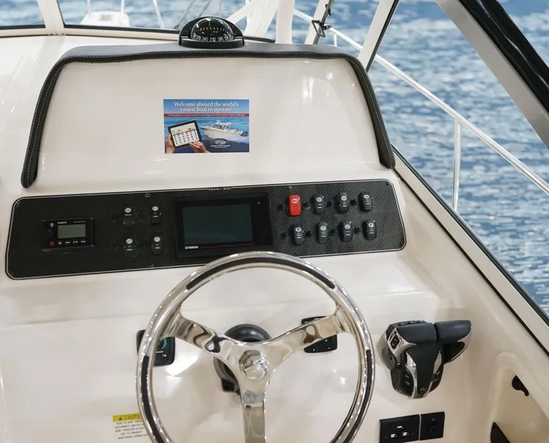 Slide: The Image of Grady-White Marlin 300 2026 - 6