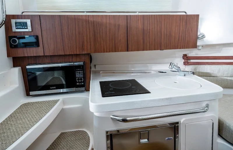 Slide: The Image of Grady-White Marlin 300 2027 - 16