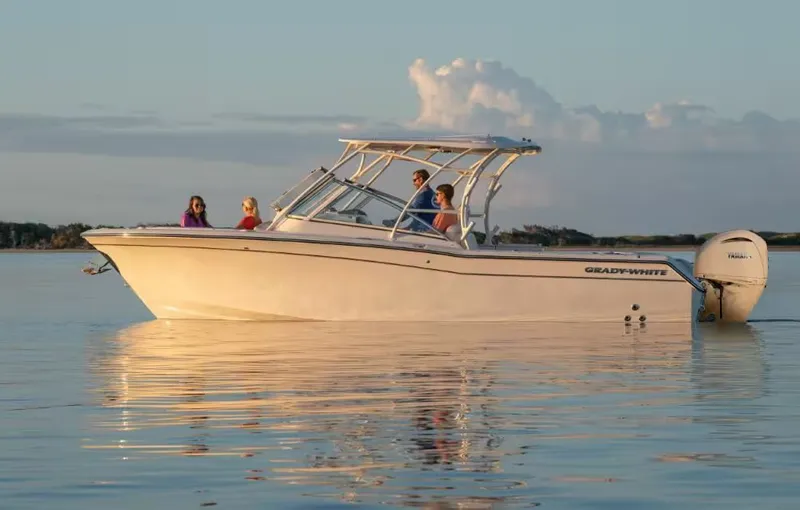 The Image of Grady-White Freedom 275 2026 - 1