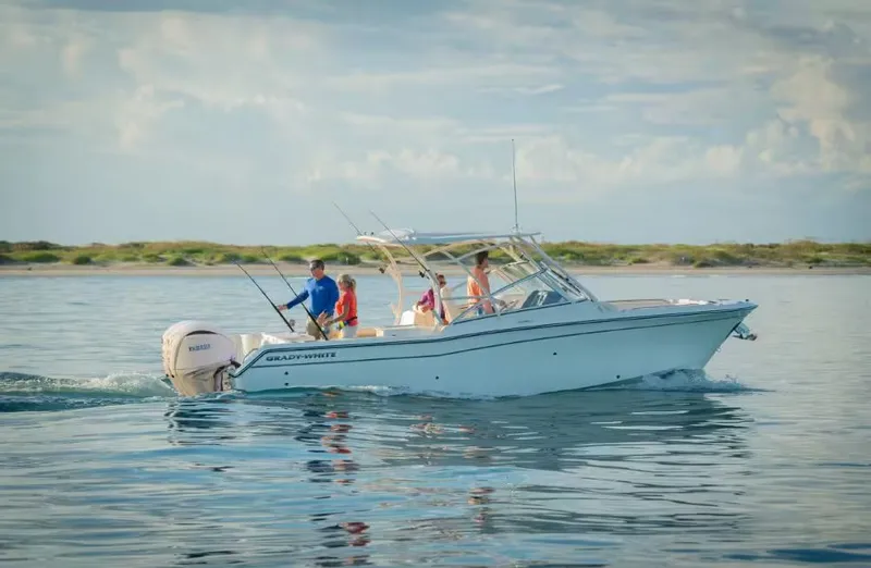 Slide: The Image of Grady-White Freedom 275 2026 - 3