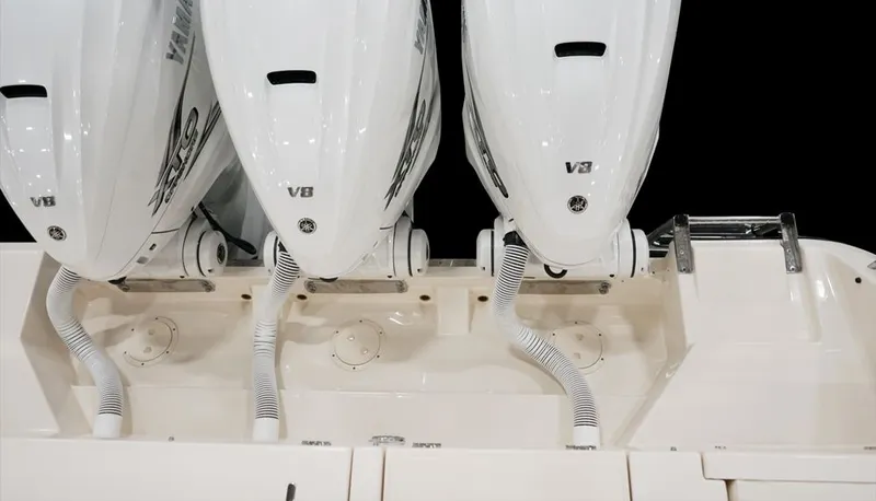 Slide: The Image of Grady-White Freedom 375 2027 - 22