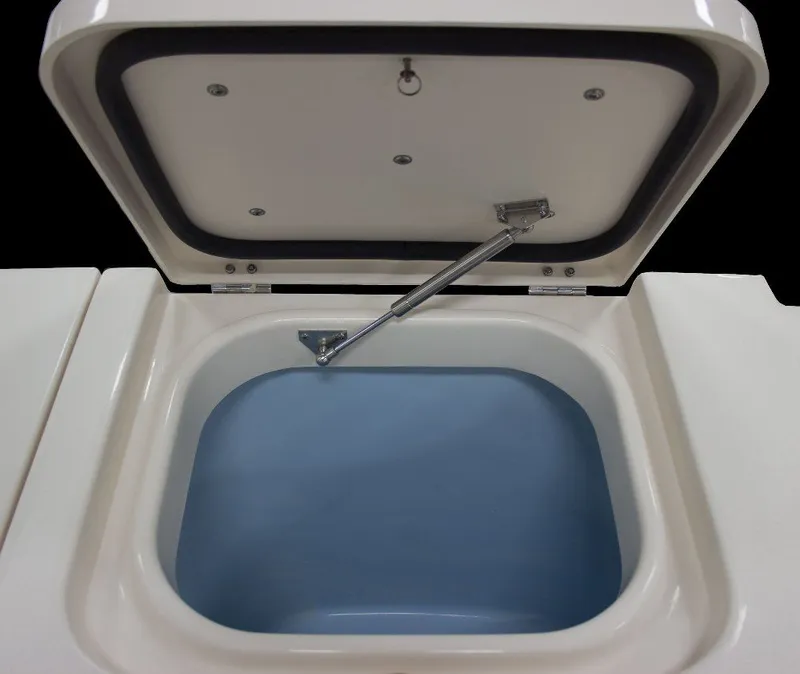 Slide: The Image of Grady-White Freedom 375 2026 - 19