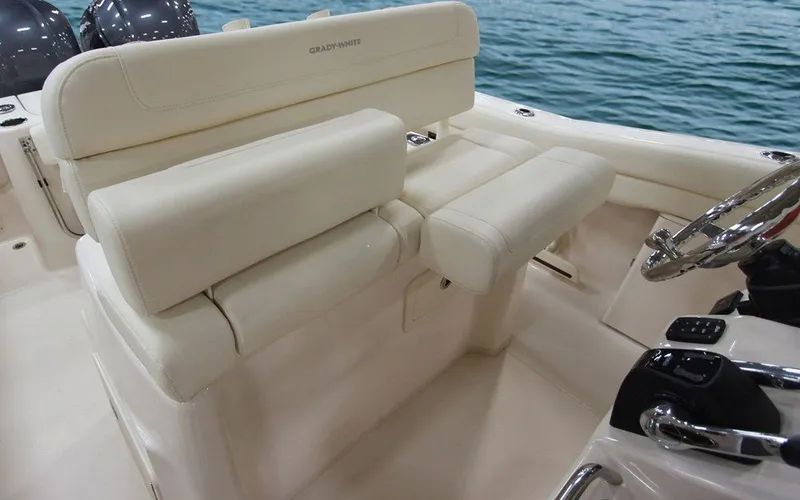 Slide: The Image of Grady-White Canyon 271 2027 - 6