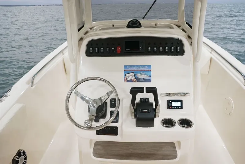 Slide: The Image of Grady-White Fisherman 257 2026 - 5