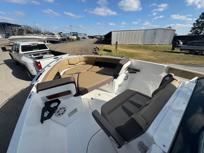 Slide: The Image of Monterey Elite 27 SD 2026 - 13