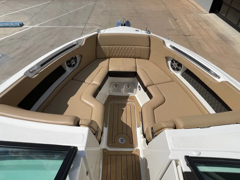 Slide: The Image of Sea Ray SLX 280 2020 - 49