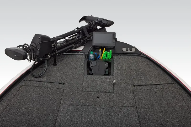 Slide: The Image of 2026 Nitro Z19 XL boat dashboard with steering wheel and Garmin display. - 12