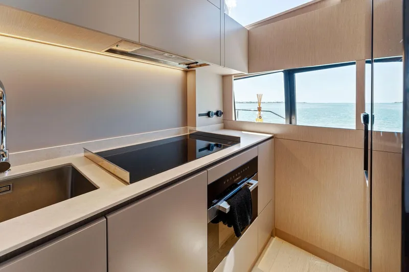 Slide: The Image of Luxurious dining area on 2023 Ferretti Yachts 780 with ocean view. - 46