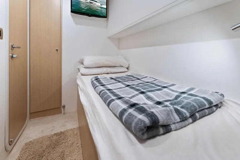 Slide: The Image of Ferretti Yachts 780 2023 - 90