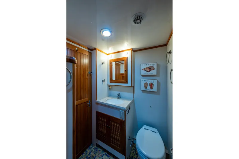 Slide: The Image of Krogen 58 2006 - 29