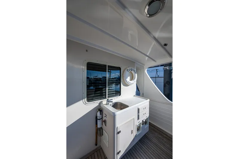 Slide: The Image of The Krogen "bait station" - 8