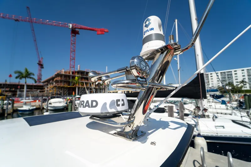 Slide: The Image of Nimbus T11 2022 yacht with radar equipment at the marina. - 35