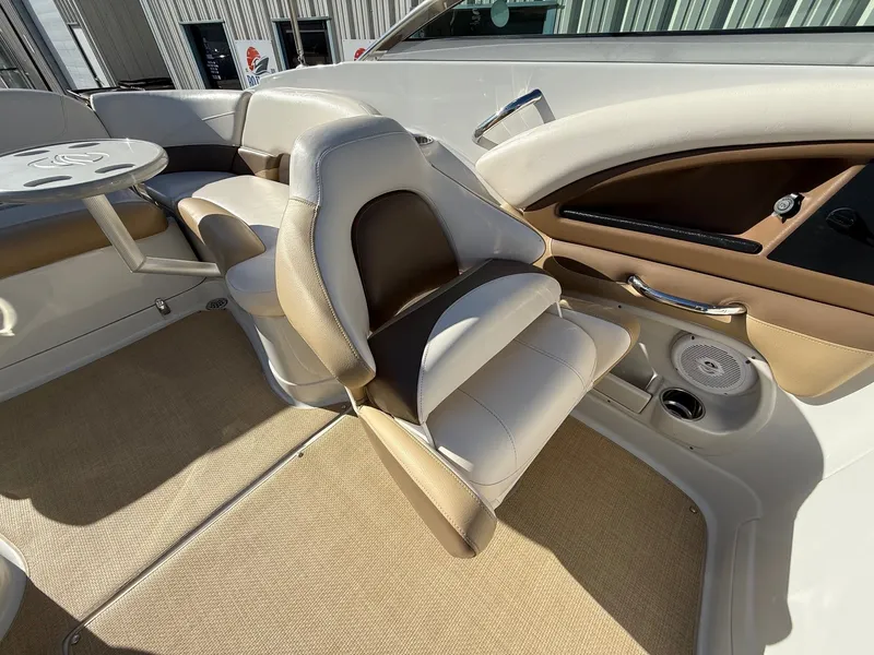 Slide: The Image of Crownline Boats Eclipse E4 2013 - 21