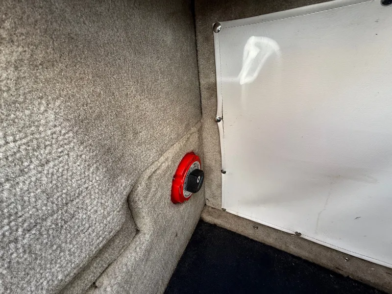 Slide: The Image of Crownline Boats Eclipse E4 2013 - 26