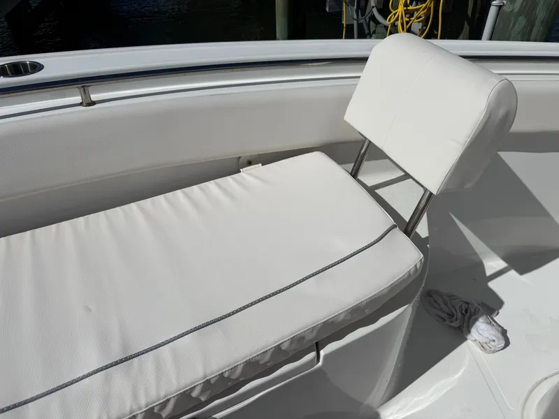 Slide: The Image of Sea Hunt Ultra 239 SE 2023 - 13