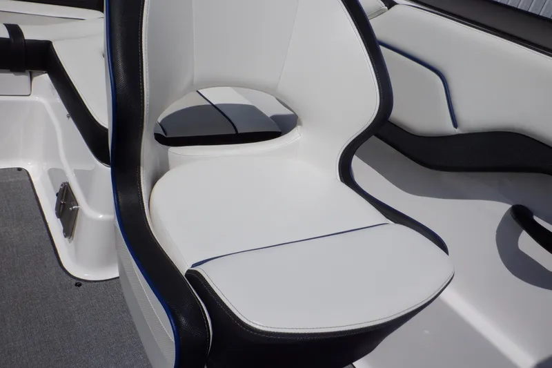 Slide: The Image of 2019 Yamaha Boats SX210 interior seat with white and black design. - 38