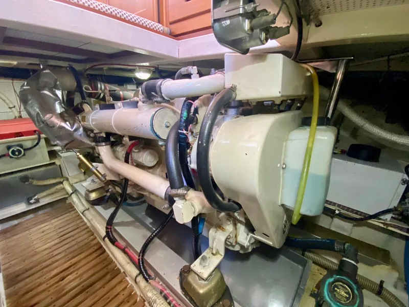 Slide: The Image of Grand Banks 36 Classic 1997 - 51